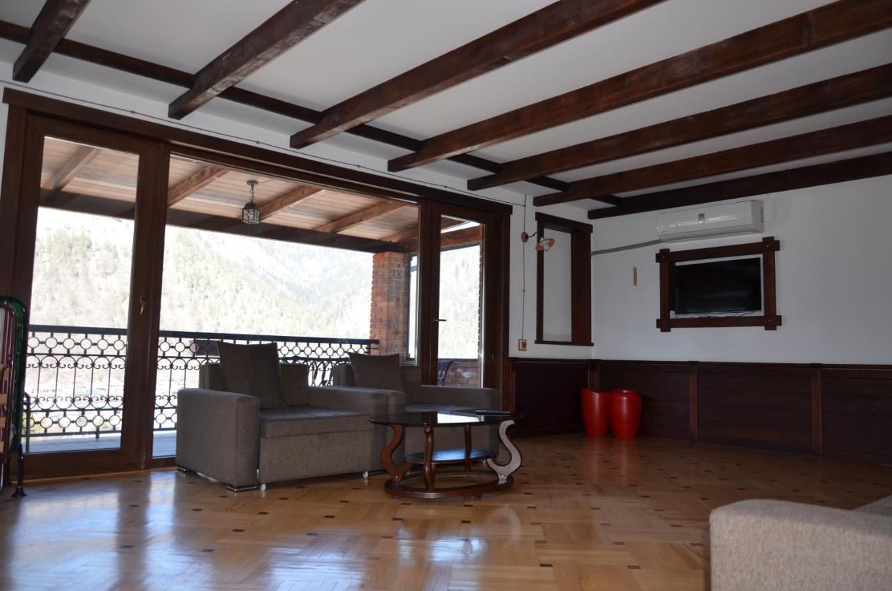 Borjomi Sichi Hotel Exterior photo